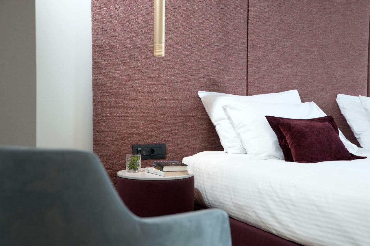 Athenaeum Smart Hotel Exterior photo